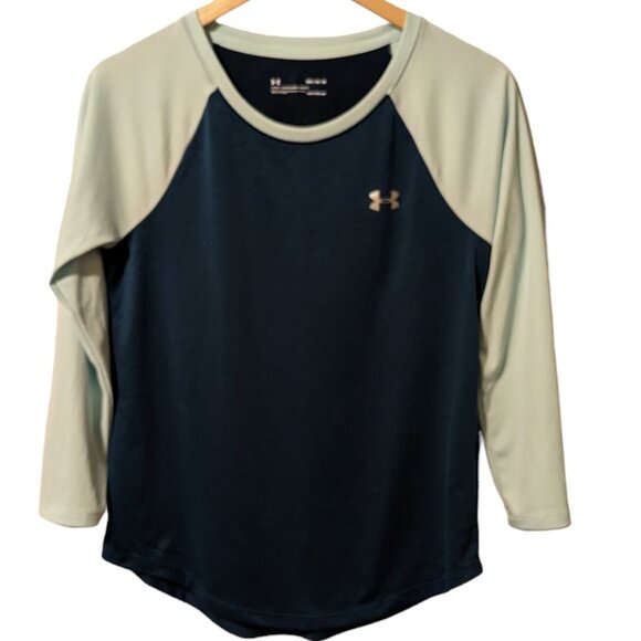 Hurley Loose Fit Heat Gear Long Sleeve Top EUC - Picture 1 of 8